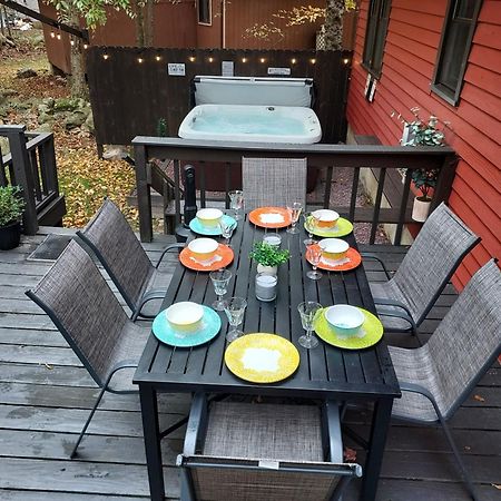 Chalet Renovated Near Casino, Camelback , Kalahari 4Bdrms Firepit Hot Tub Game Room Tobyhanna Luaran gambar
