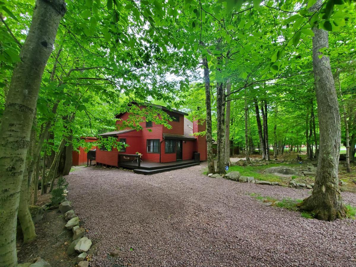 Chalet Renovated Near Casino, Camelback , Kalahari 4Bdrms Firepit Hot Tub Game Room Tobyhanna Luaran gambar