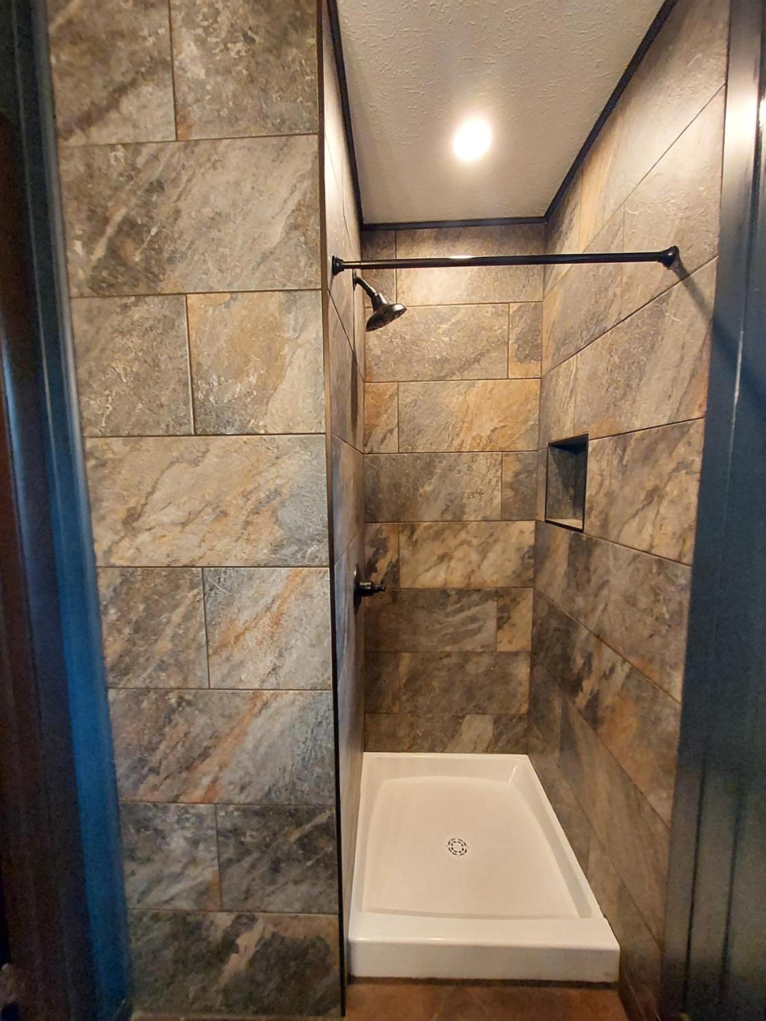 Chalet Renovated Near Casino, Camelback , Kalahari 4Bdrms Firepit Hot Tub Game Room Tobyhanna Luaran gambar